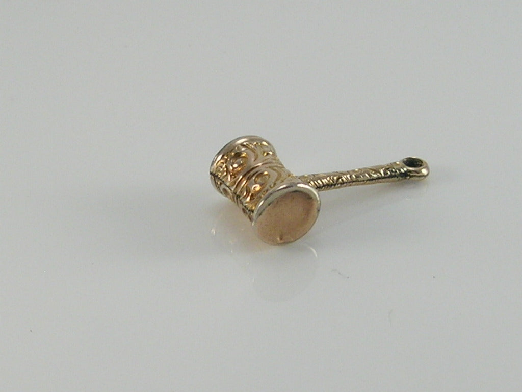 Vintage Victorian 9ct Gold Auctioneer Gavel Mallet Charm