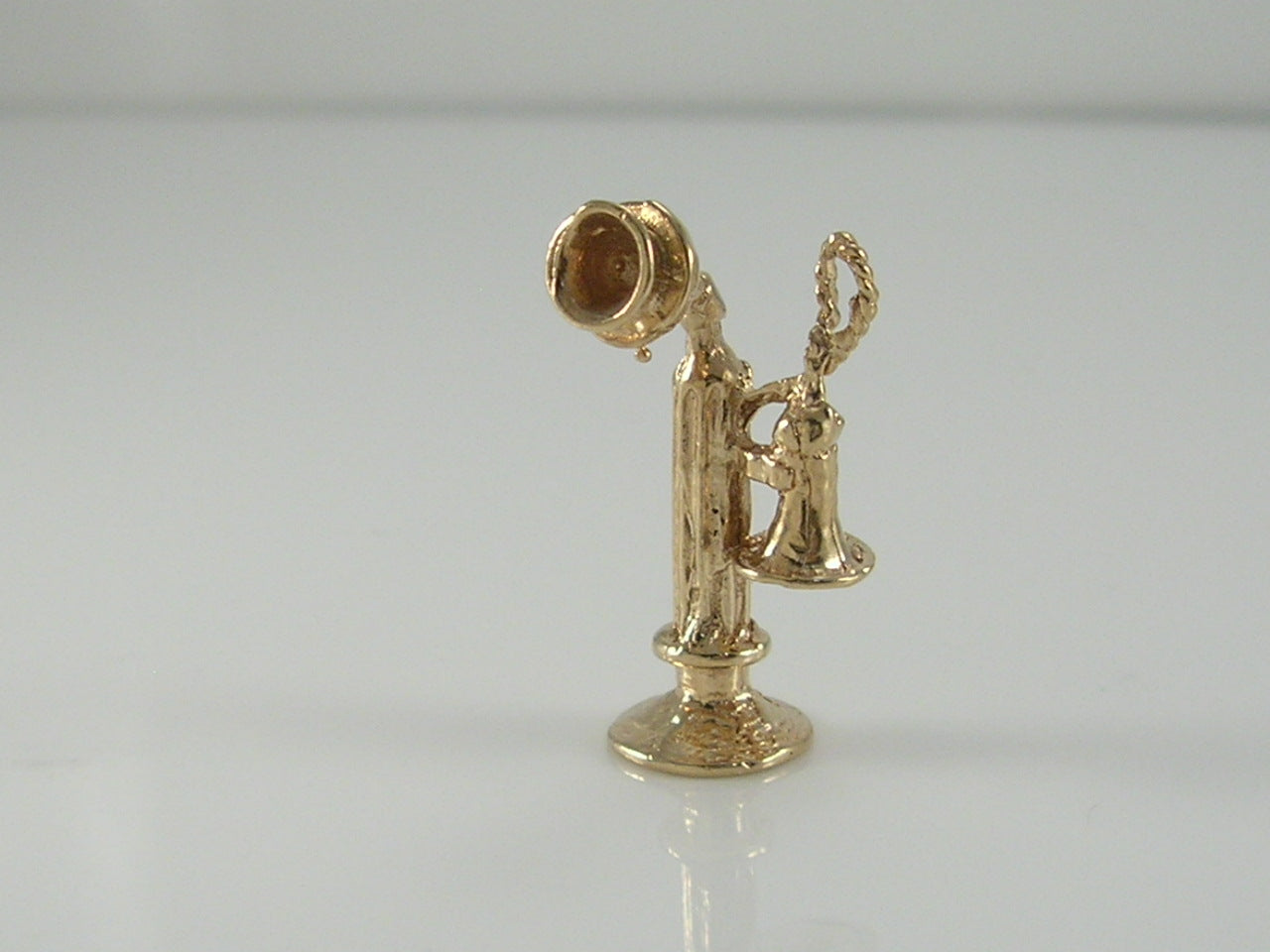 Vintage 9ct Gold Candlestick Telephone Charm