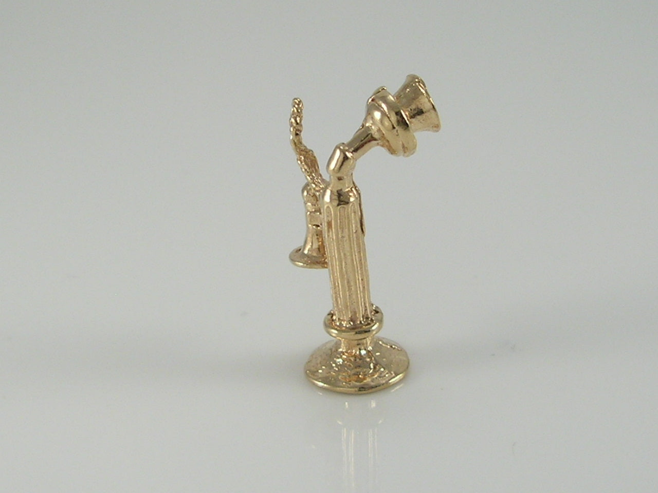 Vintage 9ct Gold Candlestick Telephone Charm