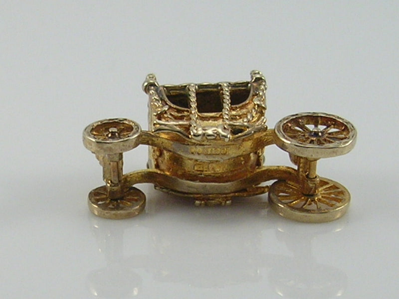 Vintage 3D 9ct Gold Royal Carriage Charm Movable  H/MK 1961