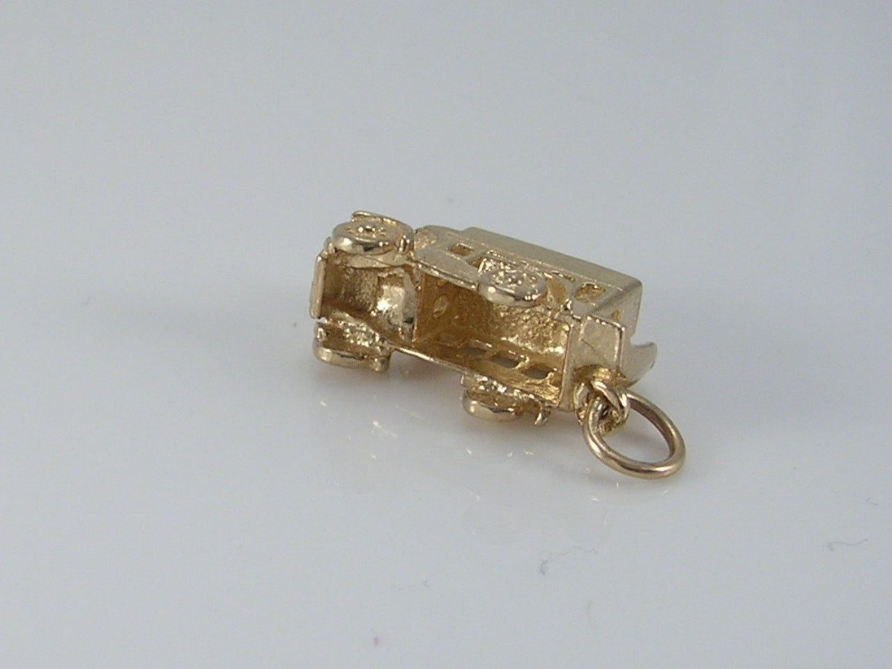Vintage 9ct Gold Charabanc Bus Charm