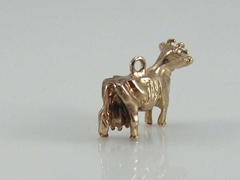 Vintage 3D 9ct Gold Dairy Cow Charm