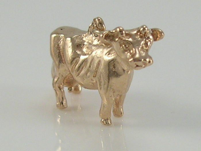 Vintage 3D 9ct Gold Dairy Cow Charm
