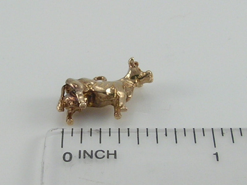 Vintage 3D 9ct Gold Dairy Cow Charm