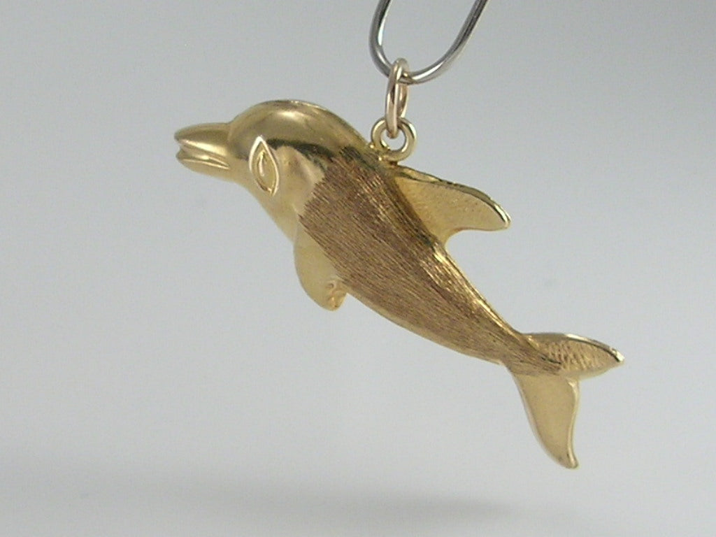Vintage 9ct Gold Dolphin Pendant H/MK 1976