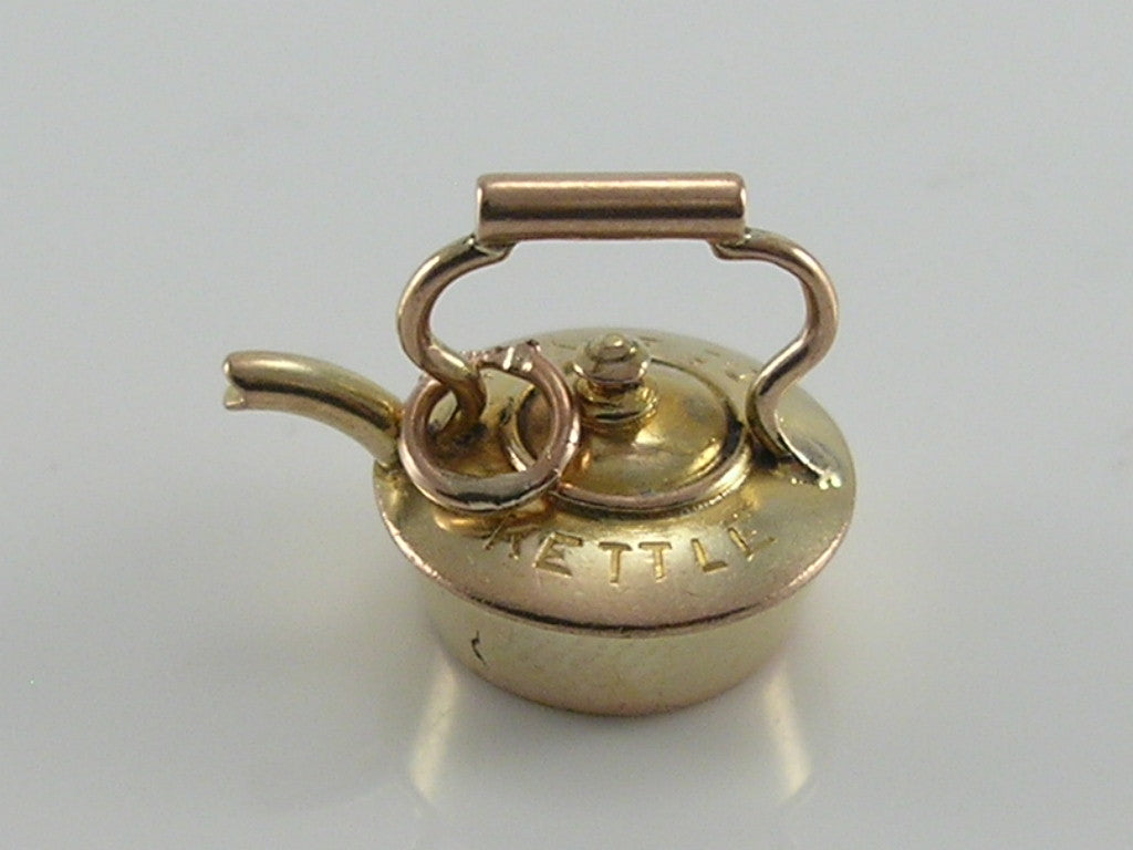 Vintage 3D 9ct Gold Kettle Dr Boyds Charm