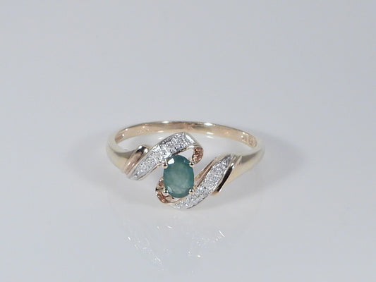 Vintage 9ct Gold Emerald & Diamond Ring  H/MK 2005 QVC