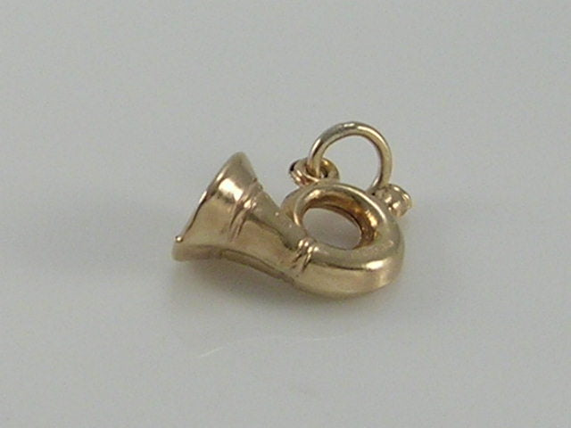 Vintage 3D 9ct Gold French Horn Charm Pendant   H/MK 1978