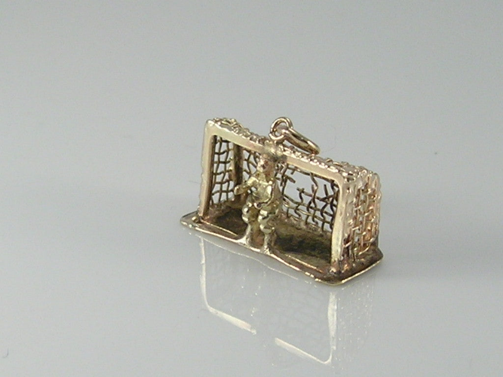 Vintage 3D 9ct Gold Goal Keeper Goal Net Charm H/MK 1954