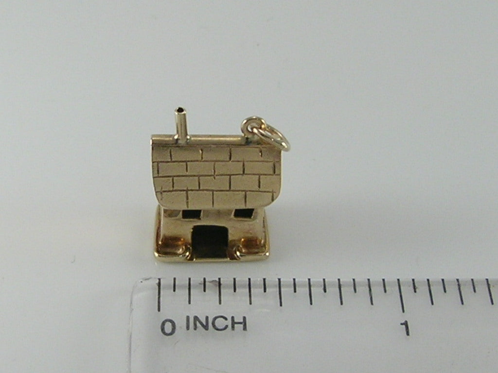Vintage 9ct Gold House Cottage Charm Pendant H/MK 1975