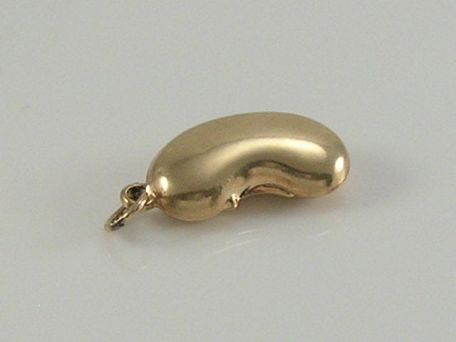 Vintage 9ct Gold Lucky Kidney Bean Charm Pendant H/MK 1966