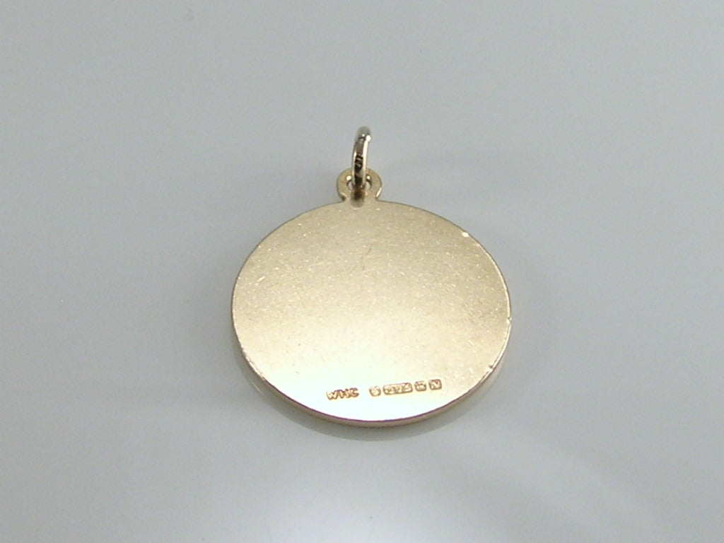 Vintage 9ct Gold Lords Prayer Pendant