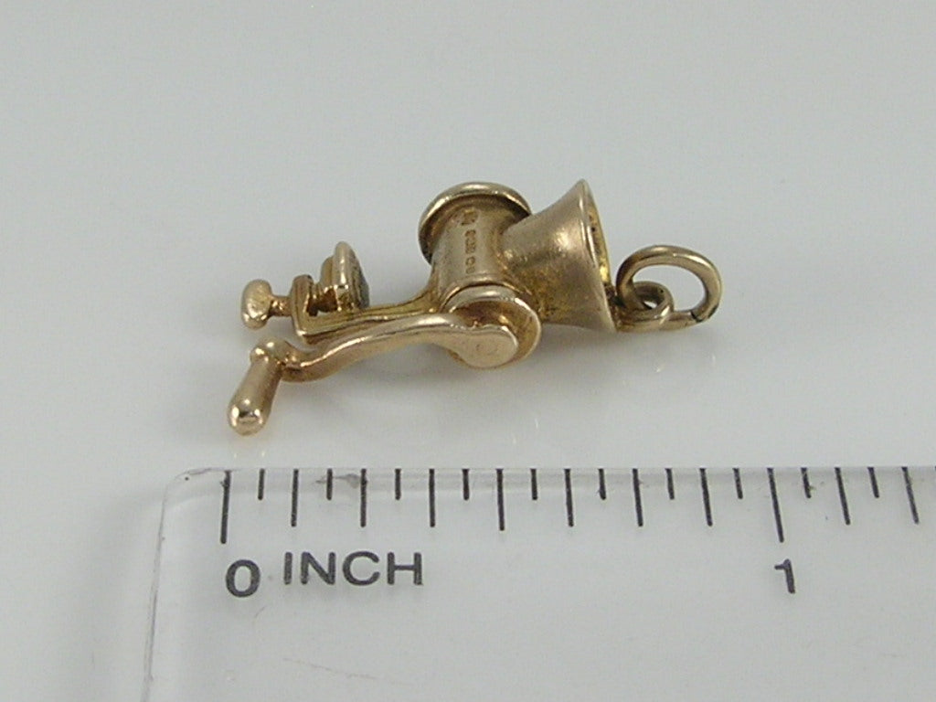 Vintage 3D 9ct Gold Movable Meat Mincer Grinder Charm  H/MK 1958
