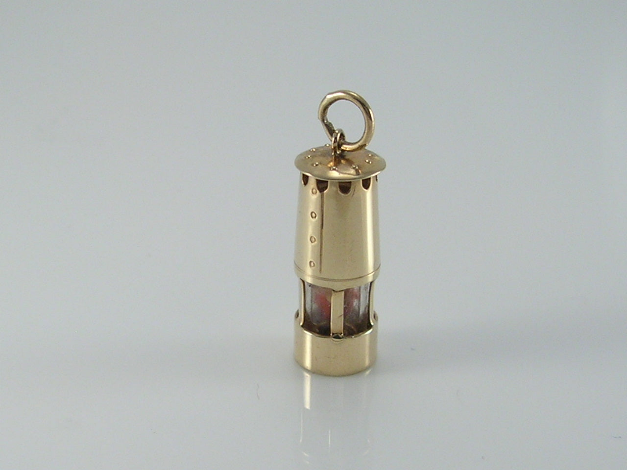 Vintage 9ct Gold Miners Lamp Charm H/MK 1975 WHC