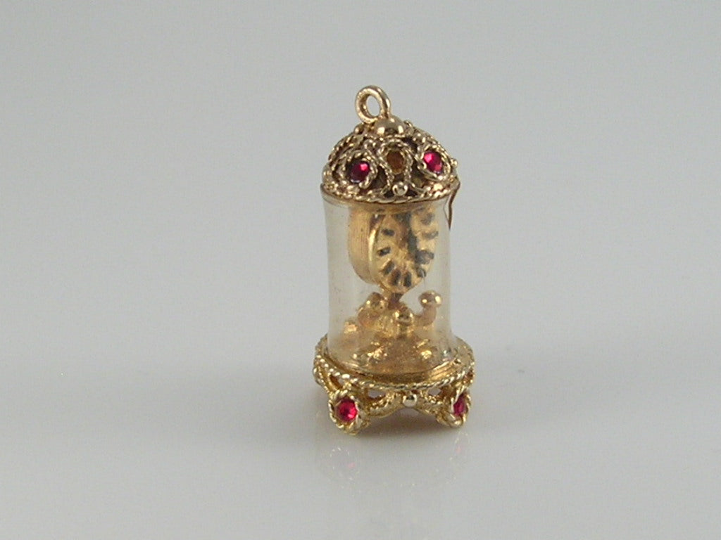 Vintage  9ct Gold Nuvo Carriage Mantle Clock Charm