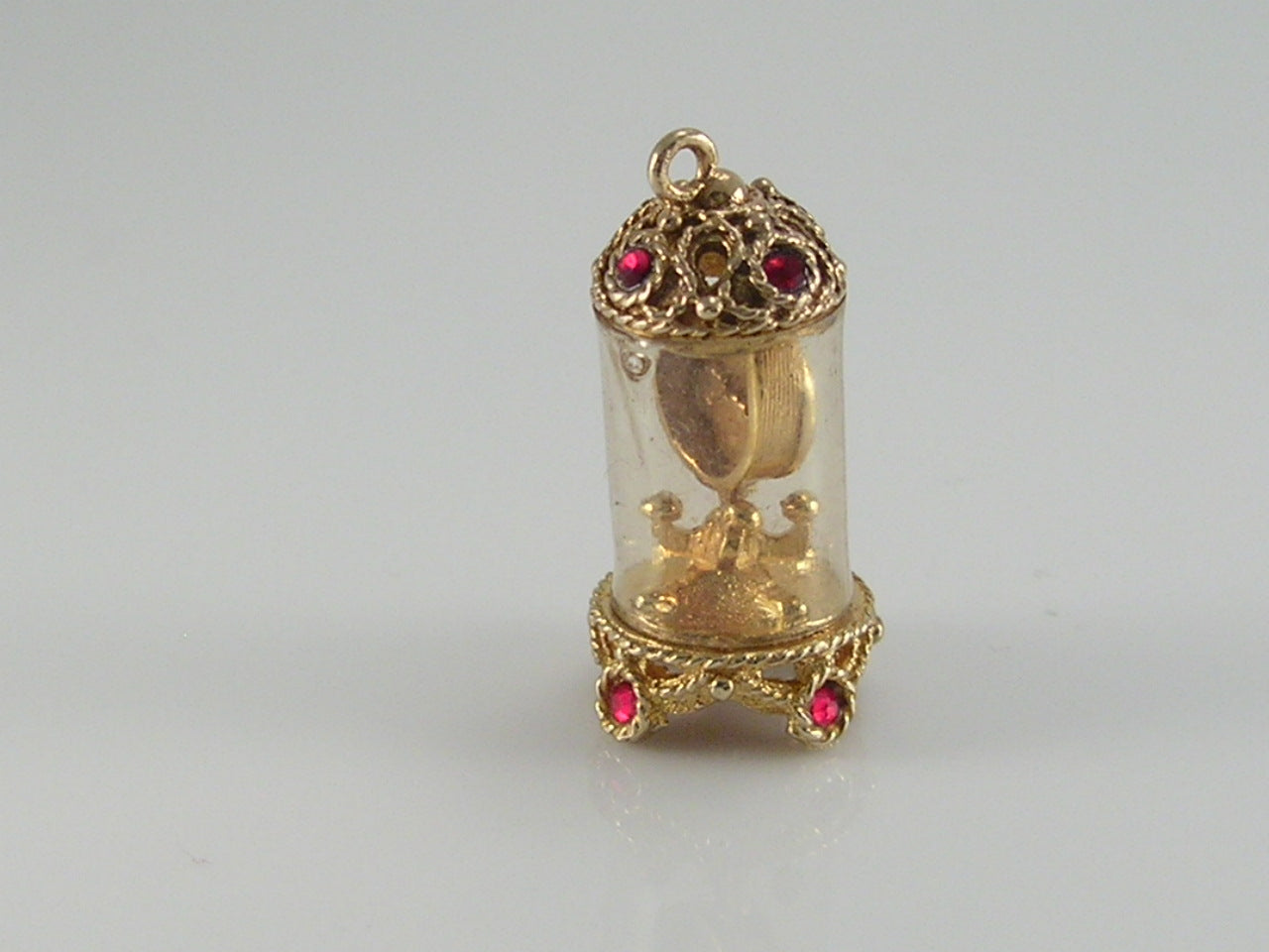 Vintage  9ct Gold Nuvo Carriage Mantle Clock Charm