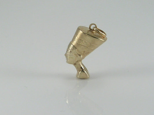 Vintage 9ct Gold Queen Nefertiti Charm Pendant