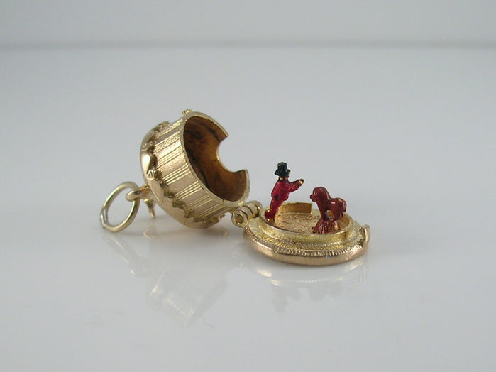 Vintage 9ct Gold Circus Tent Charm