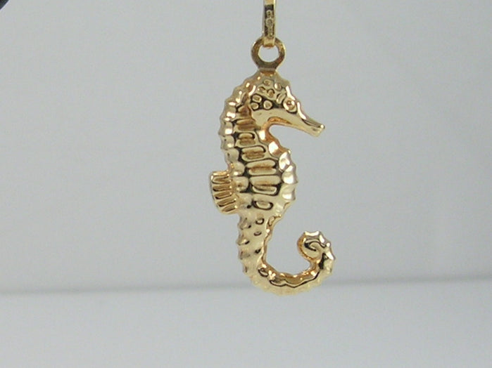 Vintage 9ct Gold Seahorse Pendant