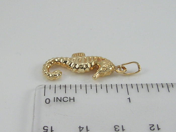 Vintage 9ct Gold Seahorse Pendant