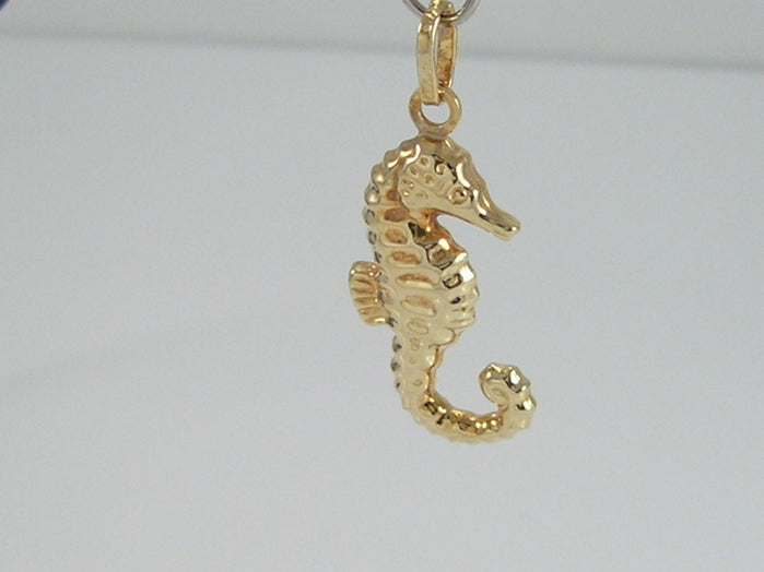 Vintage 9ct Gold Seahorse Pendant