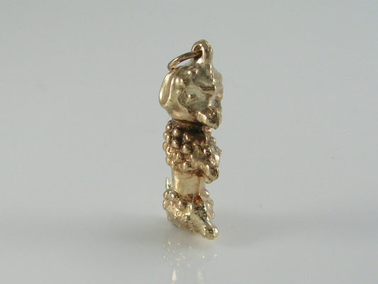 Vintage 9ct Gold Begging Poodle Dog Charm