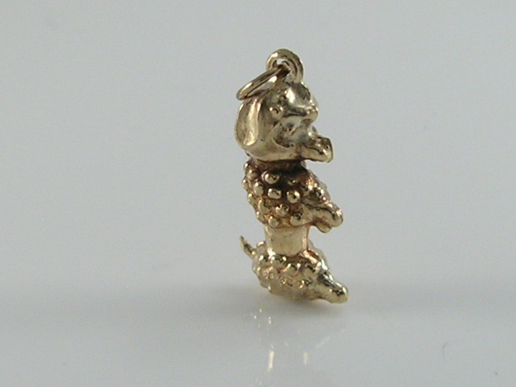 Vintage 9ct Gold Begging Poodle Dog Charm