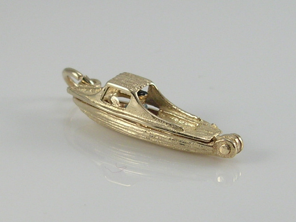 Vintage 9ct Gold Speed Boat Charm