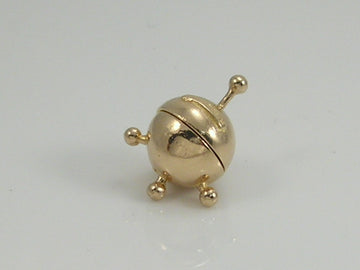 Vintage 3D 9ct Gold Sputnik Laika Charm H/MK 1958