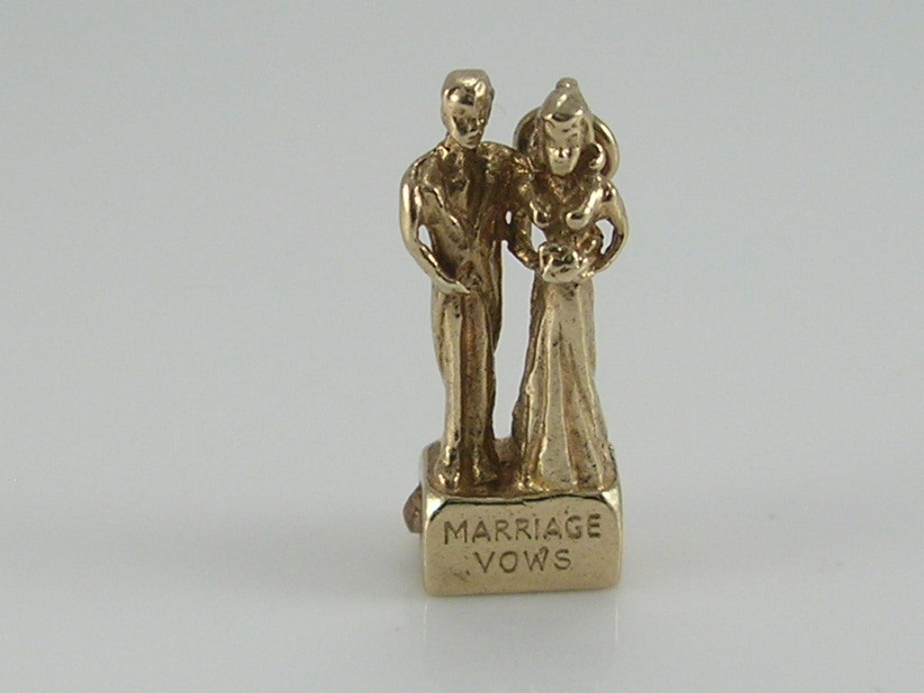 Vintage 3D 9ct Gold Stanhope Wedding Marriage Vows & Text Vows Charm H/MK 1966