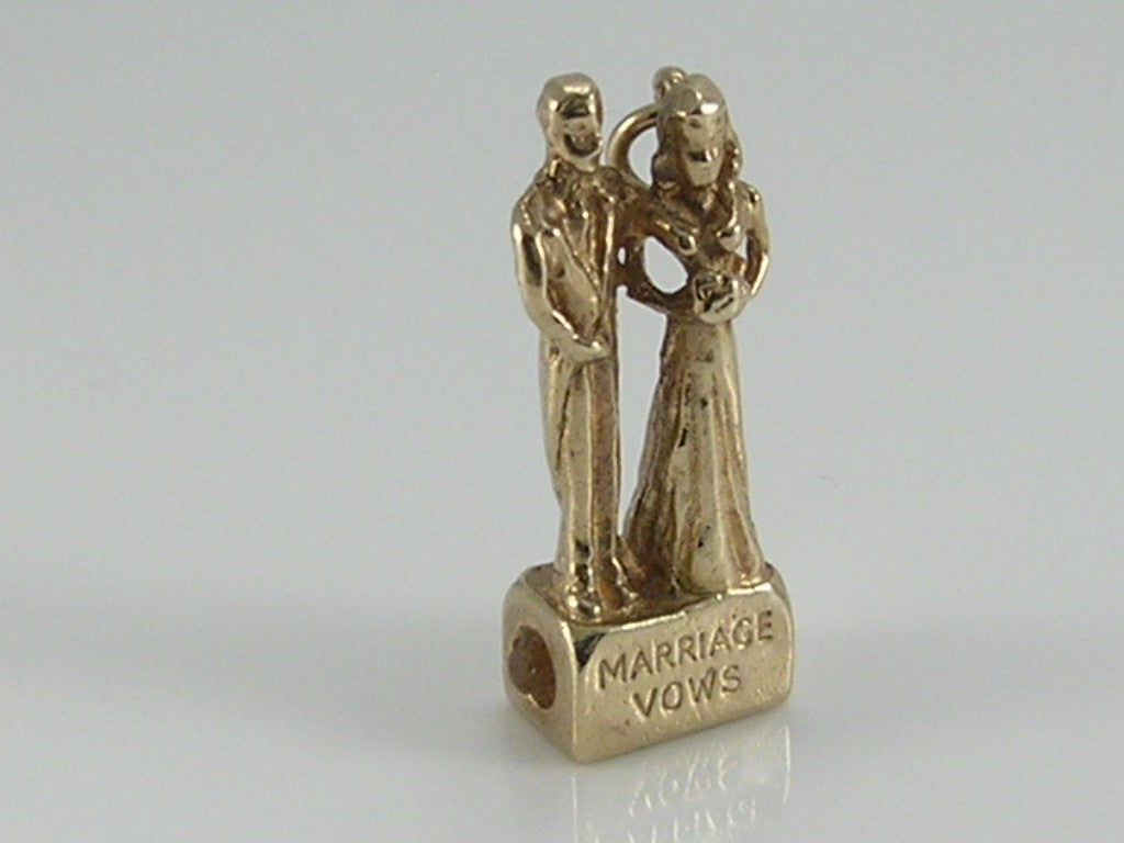 Vintage 3D 9ct Gold Stanhope Wedding Marriage Vows & Text Vows Charm H/MK 1966