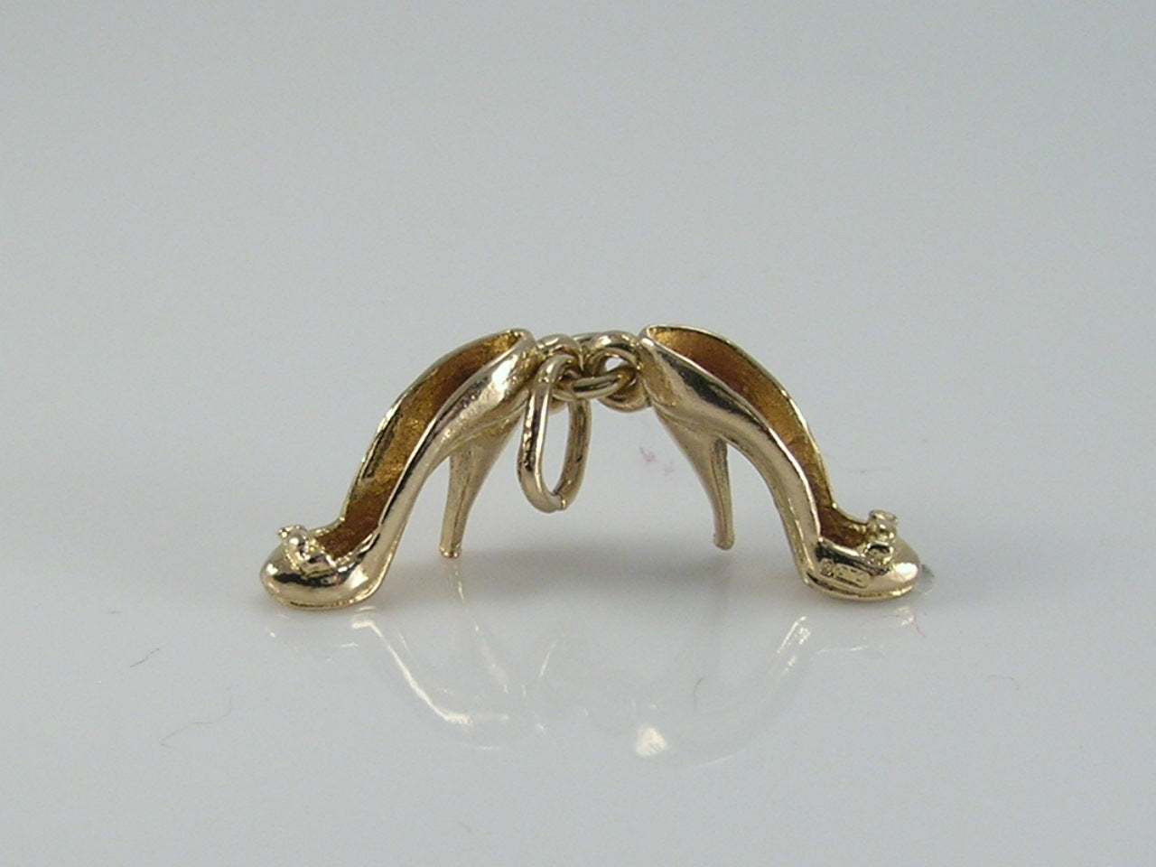 Vintage 9ct Gold Ladies Stiletto Shoes Charm H/MK 1966