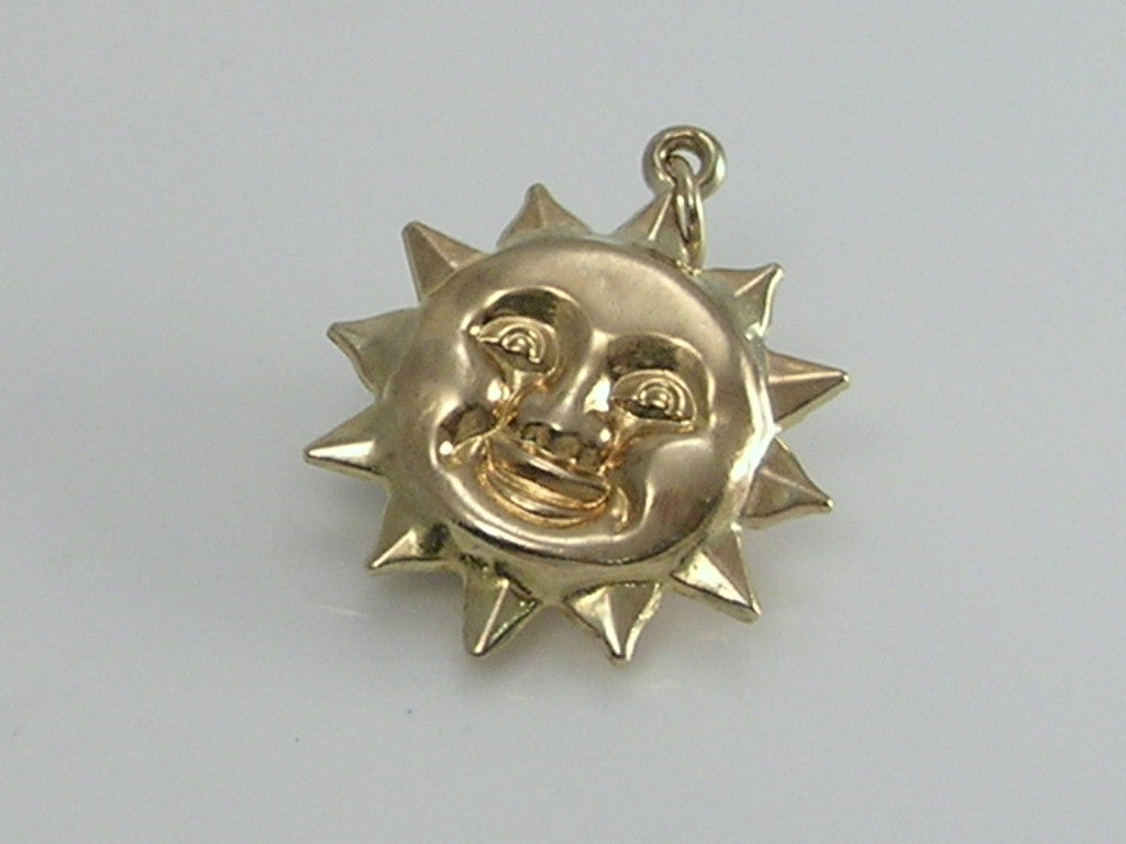 Vintage 9ct Gold Double Sided Smiling Sun Charm Pendant