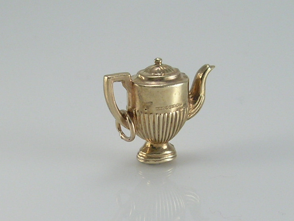 Vintage 9ct Gold Teapot Charm H/MK 1968