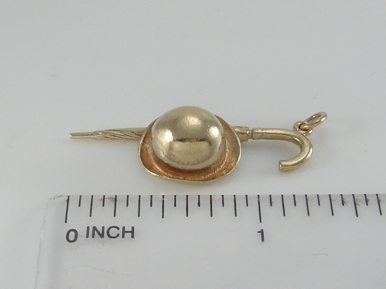 Vintage 3D 9ct Gold Bowler Hat & Umbrella Charm H/MK 1970