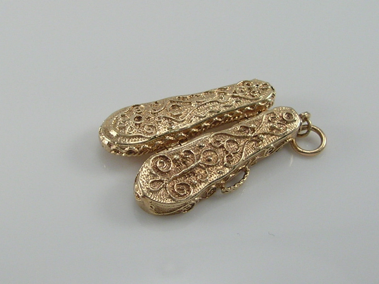 Vintage 9ct Gold Violin in Violin Case Charm H/MK 1973
