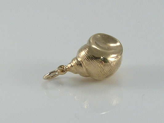 Vintage 9ct Gold Periwinkle Conch Shell Charm  H/MK 1967