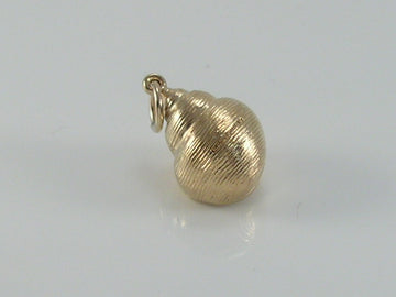 Vintage 9ct Gold Periwinkle Conch Shell Charm  H/MK 1967